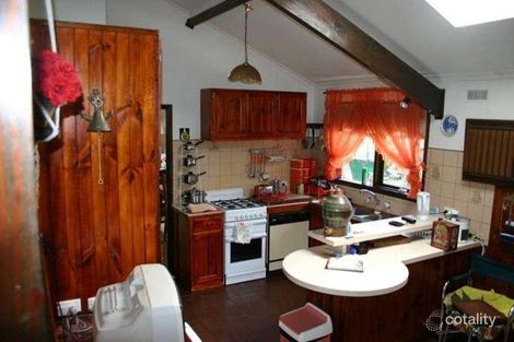Property photo of 6 Miners Court Diggers Rest VIC 3427