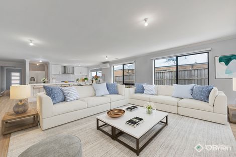 Property photo of 3 Timbertop Crescent Drouin VIC 3818