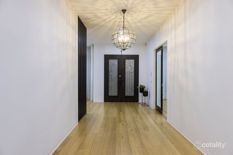 Property photo of 12 Tribute Road Craigieburn VIC 3064