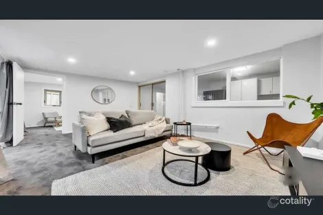 Property photo of 6 Chloe Court Cranbourne West VIC 3977