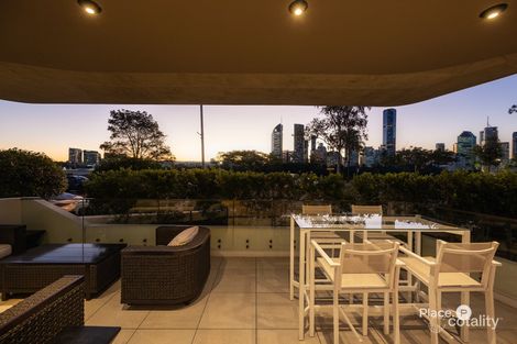 Property photo of 1/128 River Terrace Kangaroo Point QLD 4169