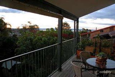 Property photo of 25 Kipling Drive Bateau Bay NSW 2261