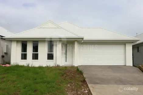 Property photo of 28 Archies Crossing Way Menangle NSW 2568