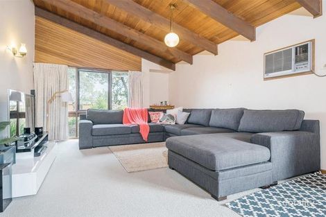 Property photo of 26 Smeaton Close Lara VIC 3212