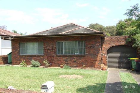 128 Hillcrest Ave, Greenacre, NSW 2190
