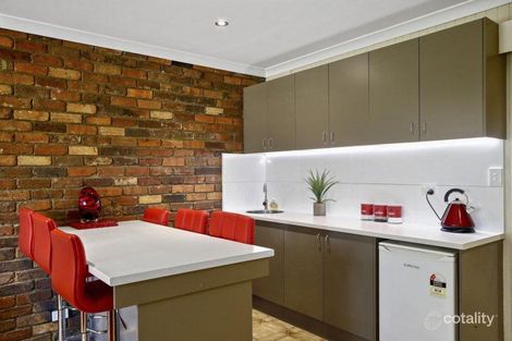 Property photo of 17 South Crescent Eildon VIC 3713