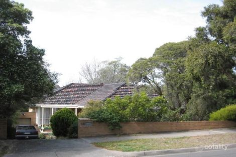 Property photo of 14 Fairway Avenue Mount Waverley VIC 3149