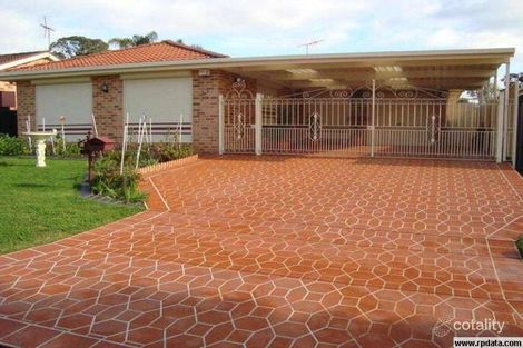 Property photo of 17 Nymboida Avenue Hoxton Park NSW 2171