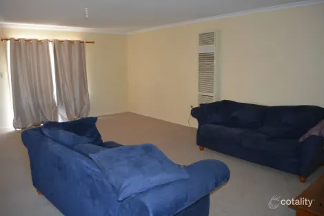 Property photo of 4/2 Grevillea Close Roxby Downs SA 5725