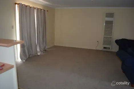 Property photo of 4/2 Grevillea Close Roxby Downs SA 5725