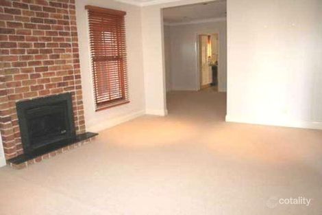 Property photo of 8 Glover Place West Hoxton NSW 2171