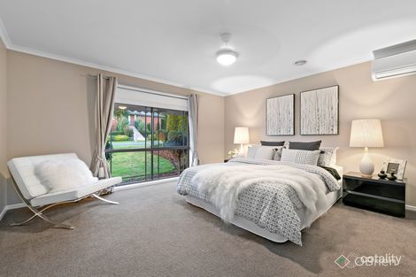 Property photo of 17 Springwater Drive Drouin VIC 3818