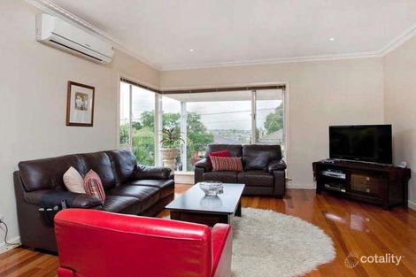 Property photo of 23 Dagonet Street Strathmore VIC 3041