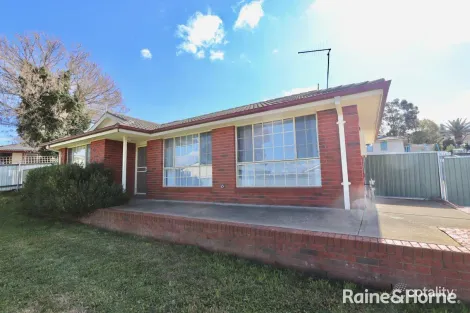5 NOBLE PL, KELSO, NSW 2795