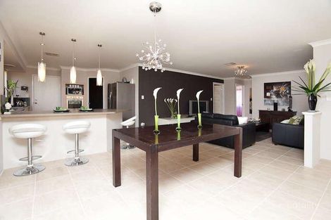 11 Archimedes Cres, Tapping, WA 6065