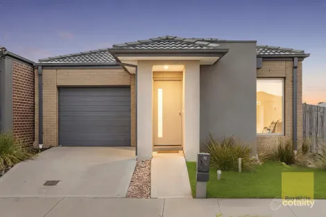 12 ANNABEL ST, DEANSIDE, VIC 3336