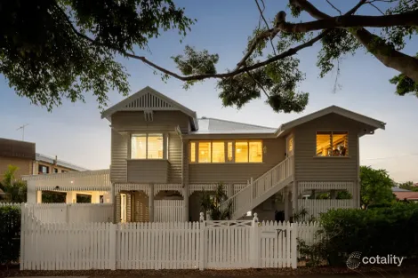 71 Prince Edward Pde, Redcliffe, QLD 4020