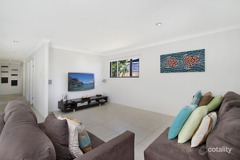 Property photo of 35 Albicore Street Mermaid Waters QLD 4218