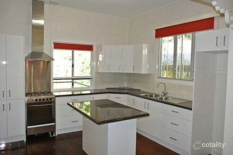 Property photo of 261 Tingal Road Wynnum QLD 4178