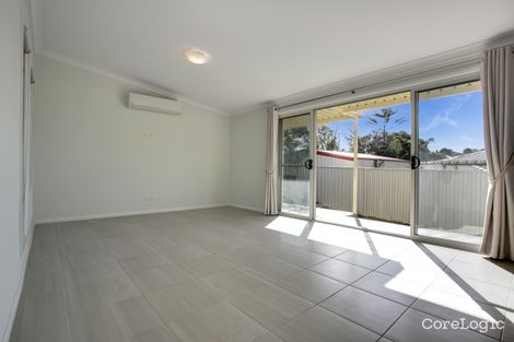 Property photo of 6A Olivia Close Rosemeadow NSW 2560