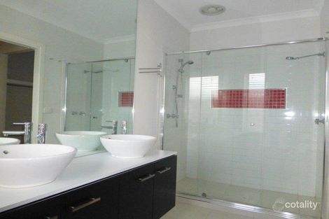 Property photo of 20 Tenterfield Place Tarneit VIC 3029