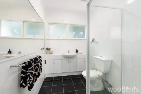 Property photo of 19 Laughlin Avenue Nunawading VIC 3131