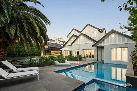 283 St Kilda St, Brighton, VIC 3186