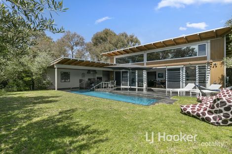 Property photo of 14 Overlook Drive Inverloch VIC 3996
