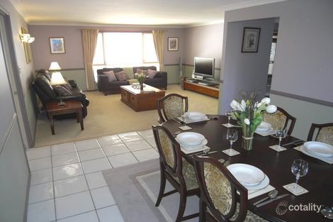 Property photo of 8 Trafalgar Place Carindale QLD 4152