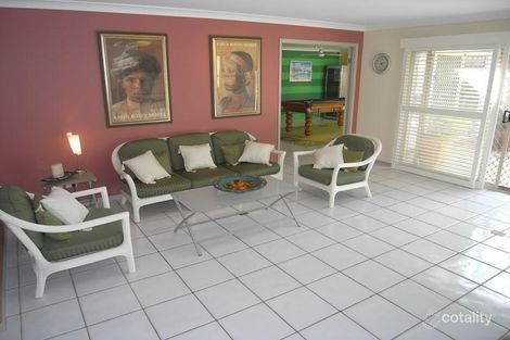 Property photo of 8 Trafalgar Place Carindale QLD 4152