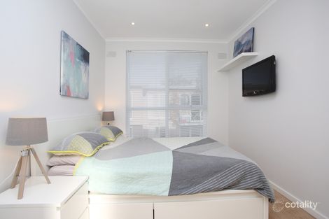 Property photo of 30/25 Robe Street St Kilda VIC 3182