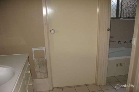 Property photo of 8 Milparinka Close Hoxton Park NSW 2171