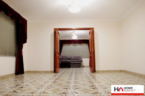Property photo of 41 Morgan Avenue Mount Warrigal NSW 2528