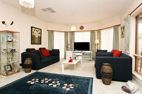 Property photo of 6 Rayner Court Mitchell Park SA 5043