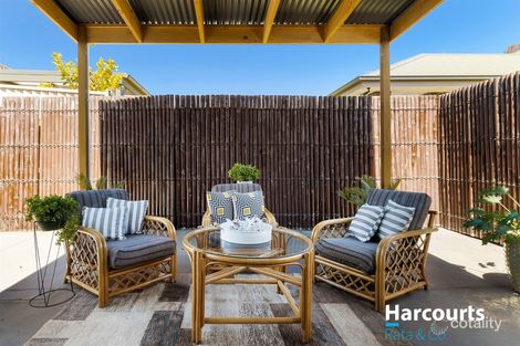 Property photo of 1A Farmhouse Boulevard Epping VIC 3076
