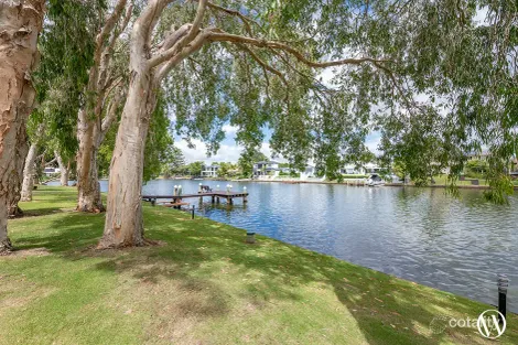 Property photo of 4/67 Gibson Road Noosaville QLD 4566