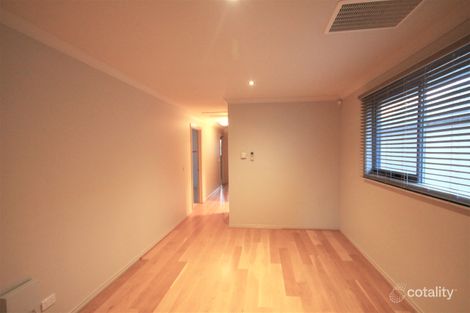 Property photo of 14 Cobb Street South Morang VIC 3752