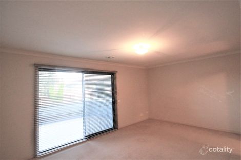 Property photo of 14 Cobb Street South Morang VIC 3752