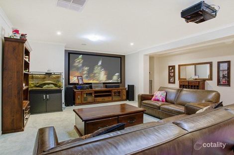 Property photo of 29 Hillcrest Drive Hillside VIC 3037