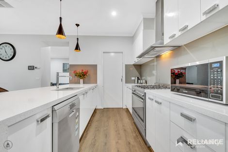 Property photo of 2 Drinkwater Street Truganina VIC 3029
