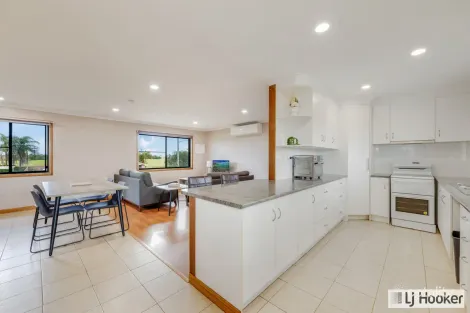 Property photo of 39 Cortes Drive Thabeban QLD 4670