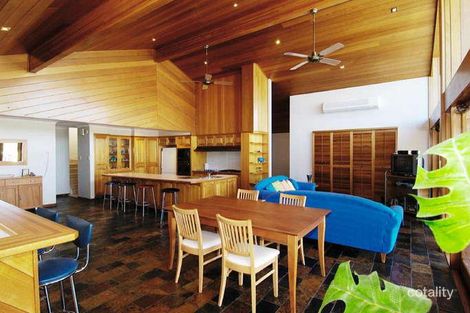 Property photo of 25 Cuttlefish Parade St Huberts Island NSW 2257