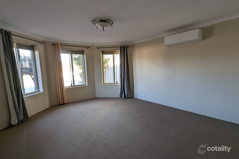 Property photo of 4 Mokutu Court Quinns Rocks WA 6030