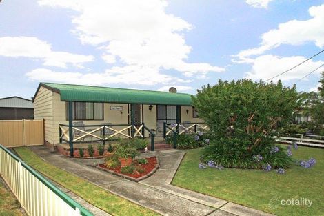 16 Ray St, Sussex Inlet, NSW 2540