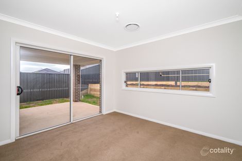 Property photo of 22 Hurst Street Spring Farm NSW 2570