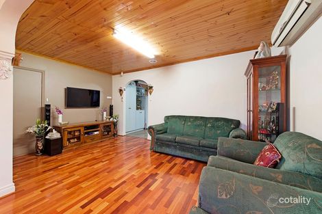Property photo of 22 Finchaven Avenue Keysborough VIC 3173