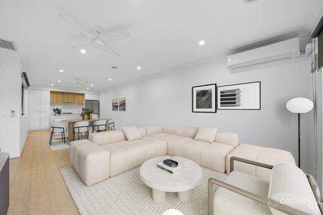 Property photo of 86 Marathon Boulevard Craigieburn VIC 3064