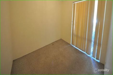 Property photo of 8 Bracewell Court Yangebup WA 6164