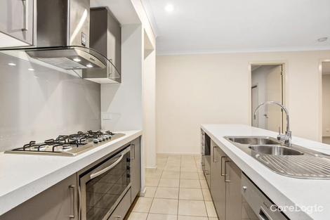 Property photo of 16 Oreilly Road Tarneit VIC 3029