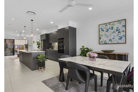 35 YORKVILLE PL, CARINA, QLD 4152